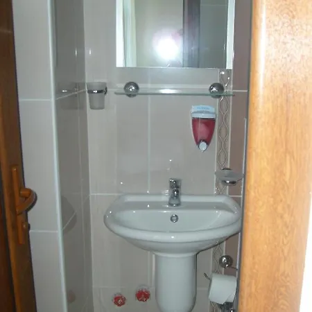Alo 24 Hotell Didim